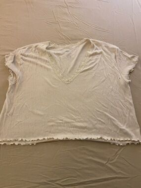 Aerie top